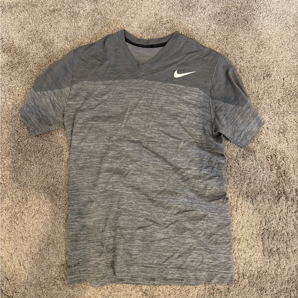 Nike Men's Heather Gray V-Neck Workout Tee